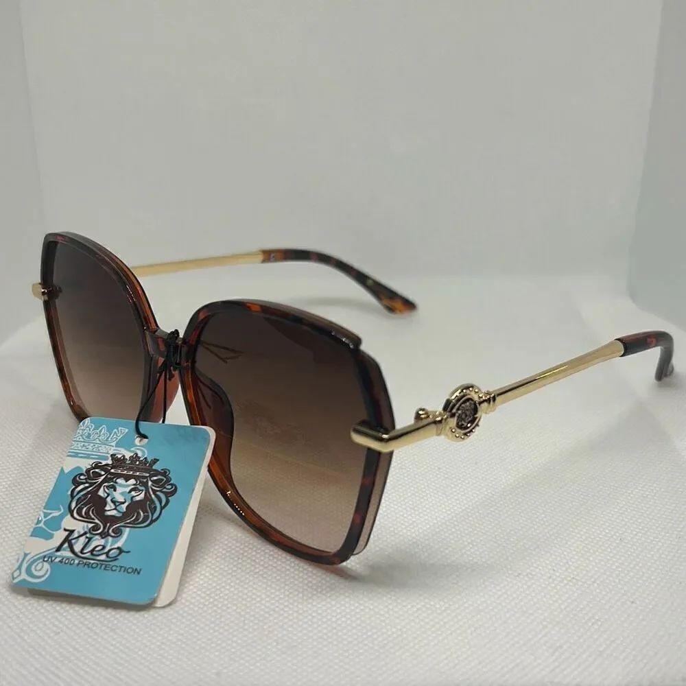 Kleo Butterfly Tortoise Women’s Sunglasses